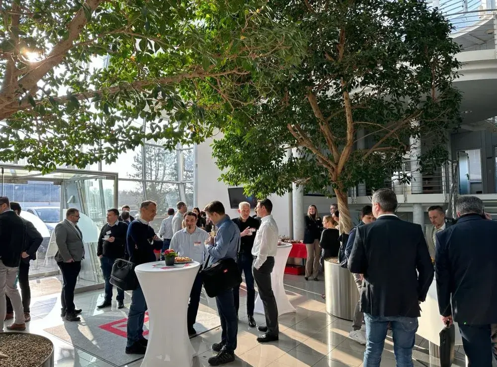 Hausmesse im Foyer beim H+K Zukunftstalk